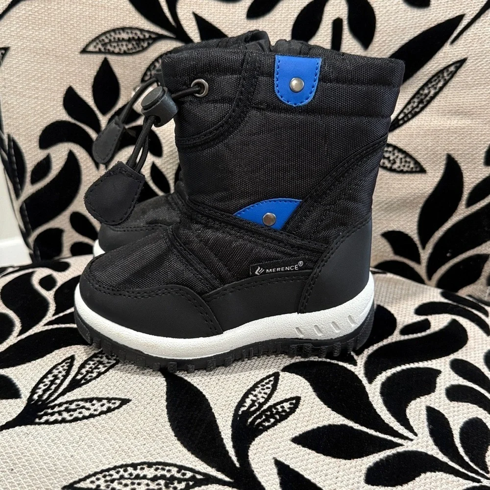 Kids Black Snow Boots